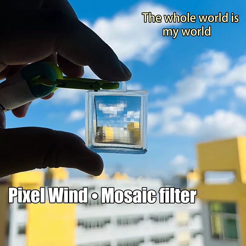 Pixel Filter Keychain – Retro Gaming Pixel Lens