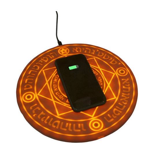 Magic Wireless Fast Charger – Compact Pad Design
