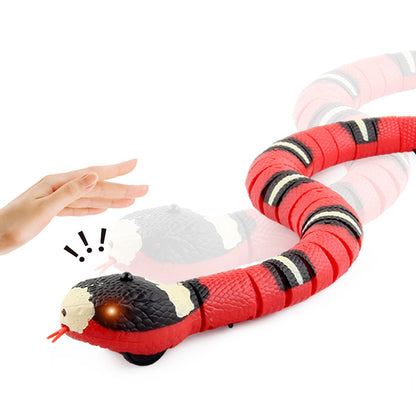 Interactive Snake Cat Toy – Realistic Smart Sensing Pet Toy